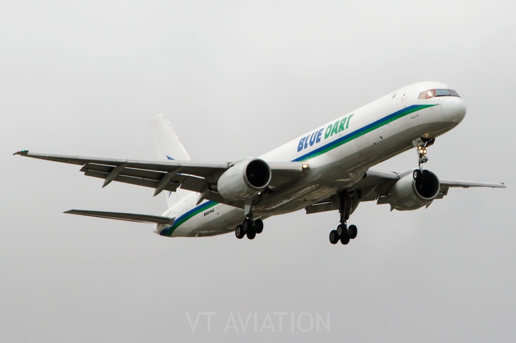 VT-BDK, Boeing 757F