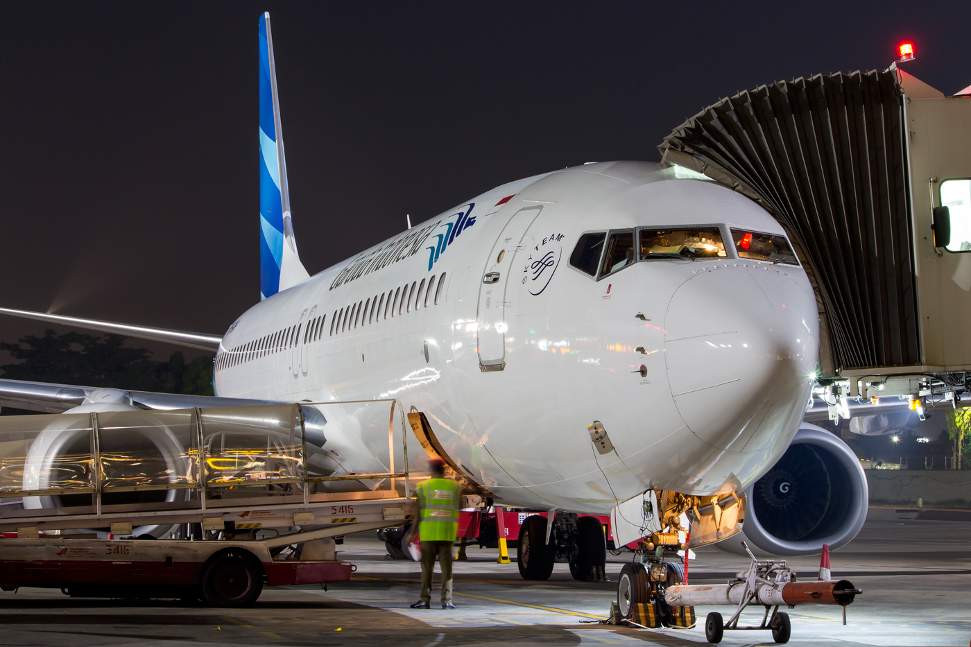 Garuda Indonesia Boeing 737 800 At CSMIA Mumbai Victor Tango Aviation