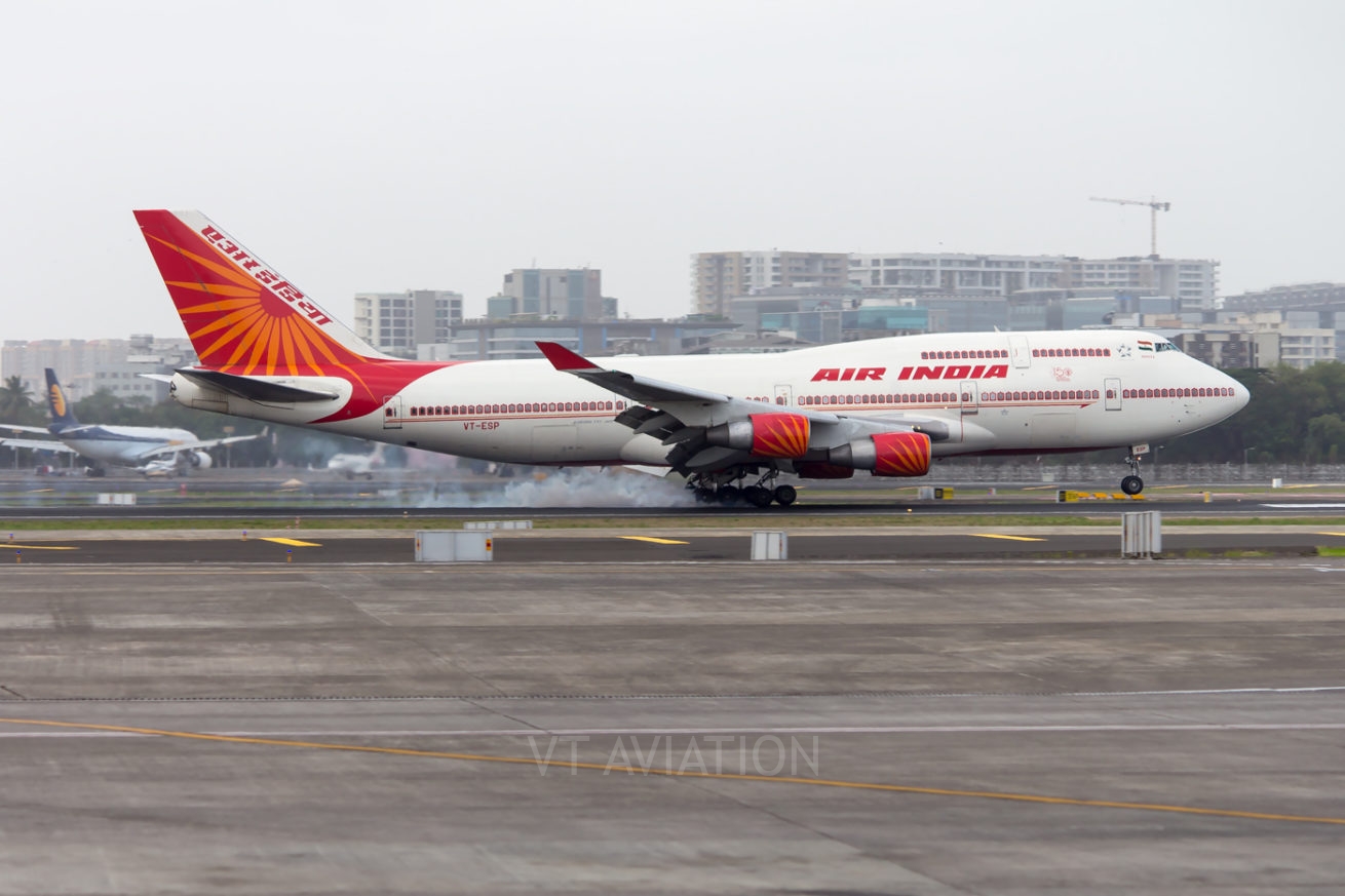 VT-ESP, Boeing 747-400