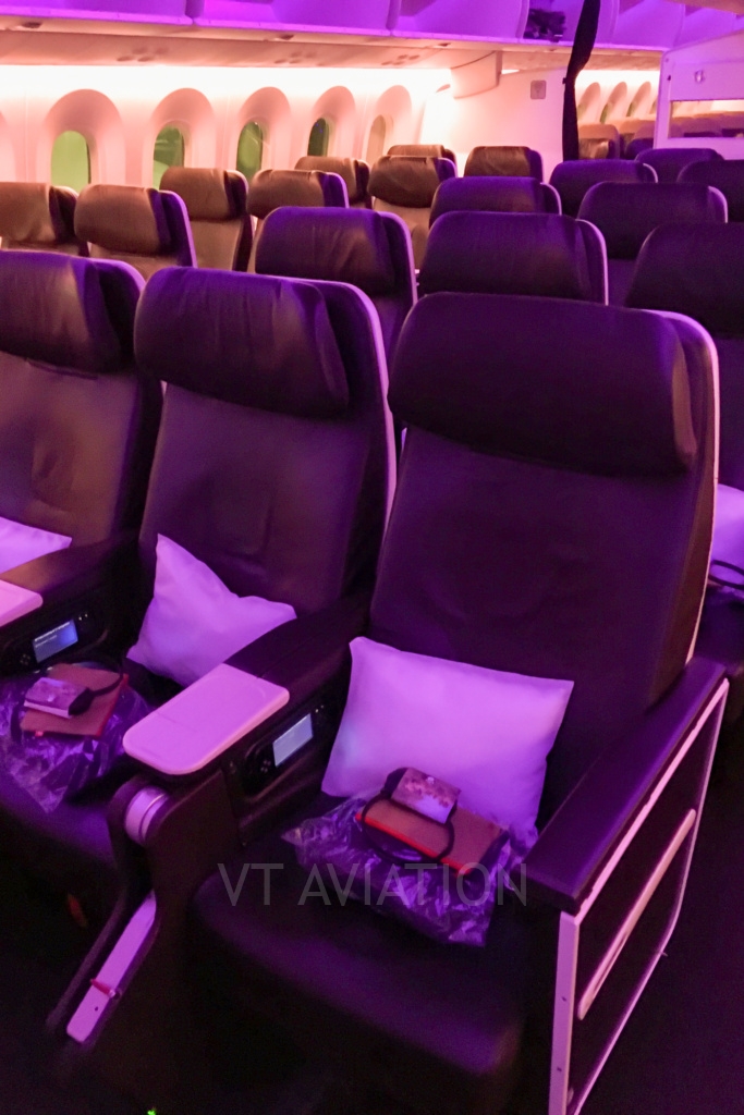 Premium Economy, G-VCRU, Boeing 787-9