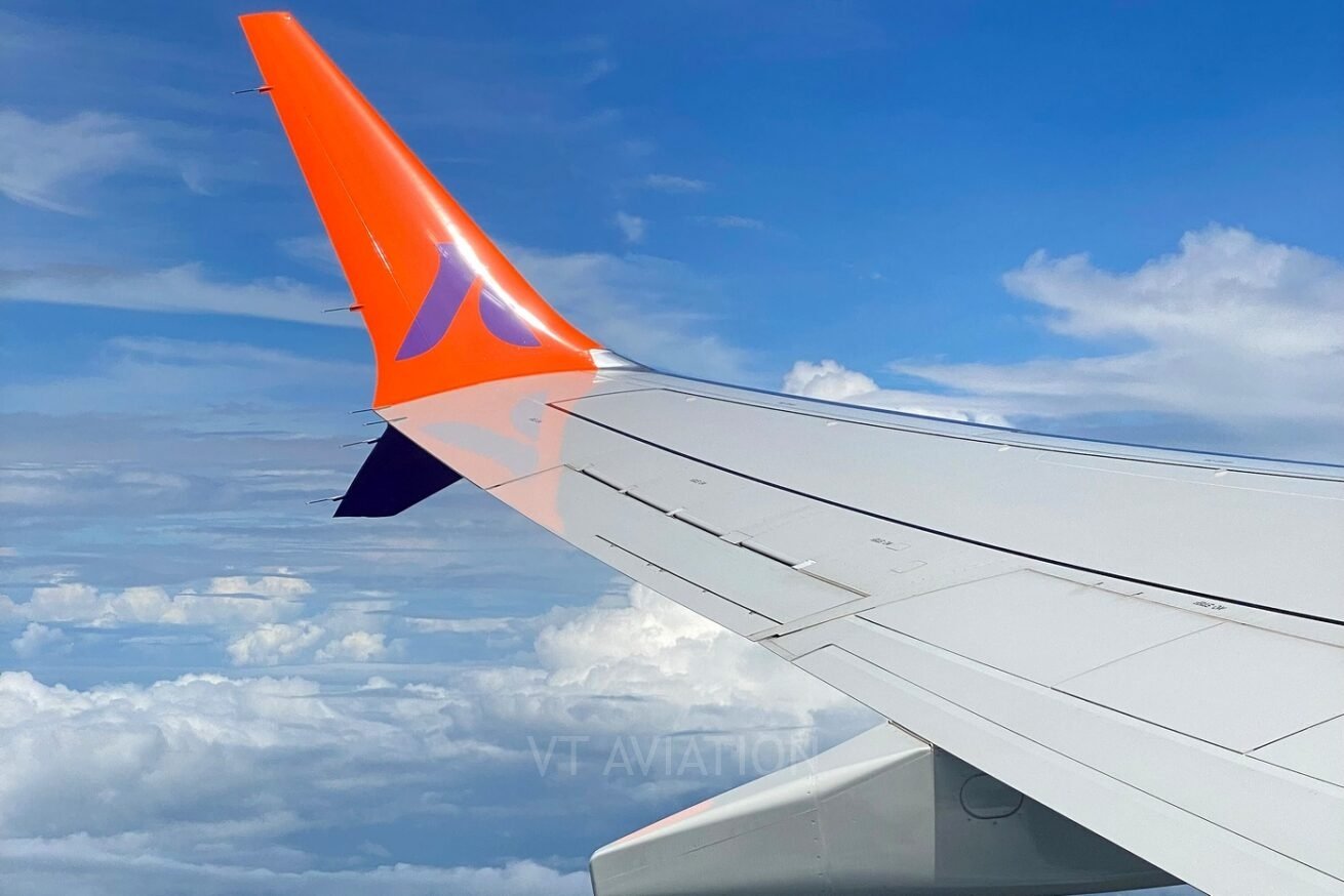 VT-YAA, Boeing 737-8