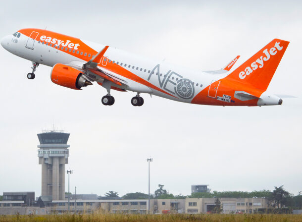 EasyJet Airbus A320neo